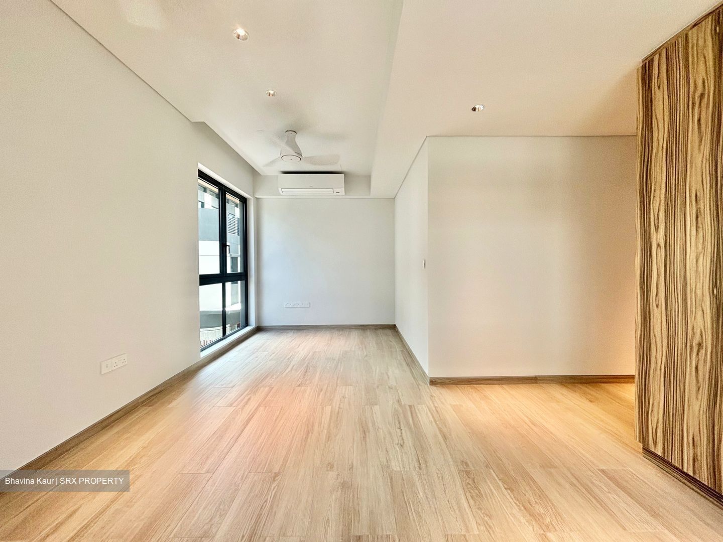 Whitley Road (D11), Semi-Detached #488904741